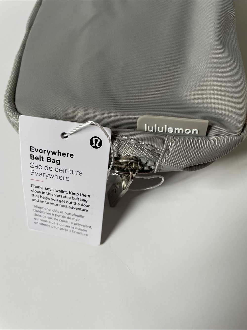 NWT lululemon athletica Everywhere Belt Bag - Light Gray - Picture 5 of 7